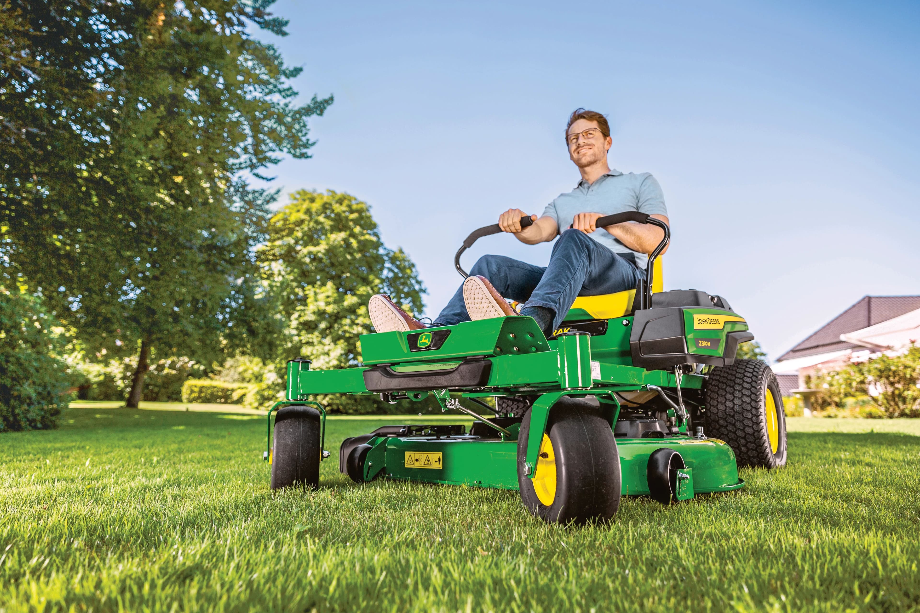 John Deere Zero Turn Mowers Z320M